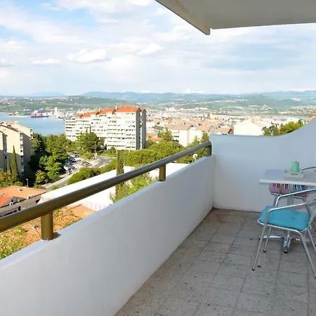 Razgled/the View Apartman