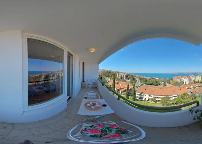 Διαμέρισμα Razgled/the View Κόπερ